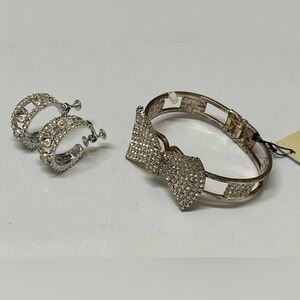 Natasha Silver Crystal Bow Bracelet & Screw On Silver Crystal Earrings